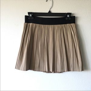 BCBG mini skirt